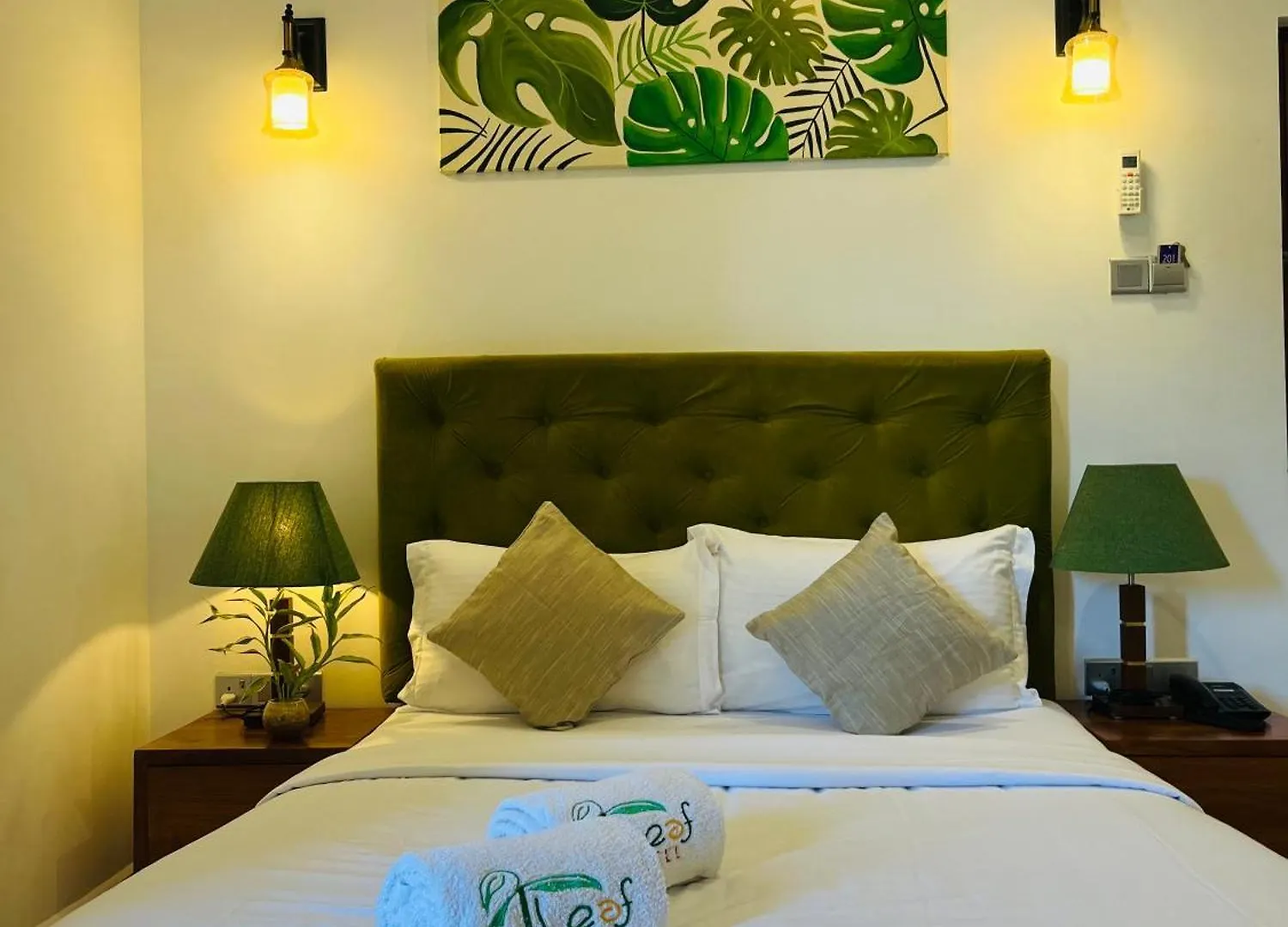 J Leaf Hotel By Blue Bird Negombo 3*,  Sri Lanka