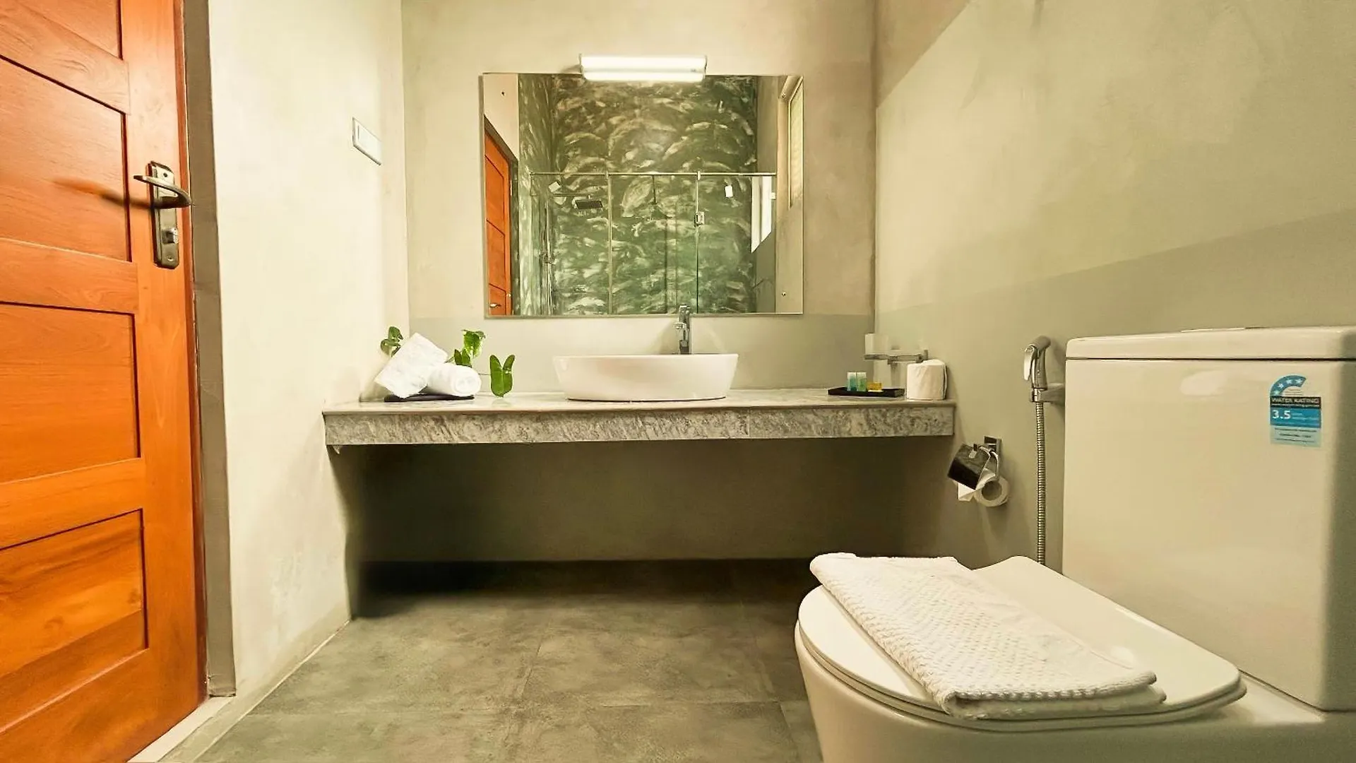 J Leaf Hotel By Blue Bird Negombo Sri Lanka