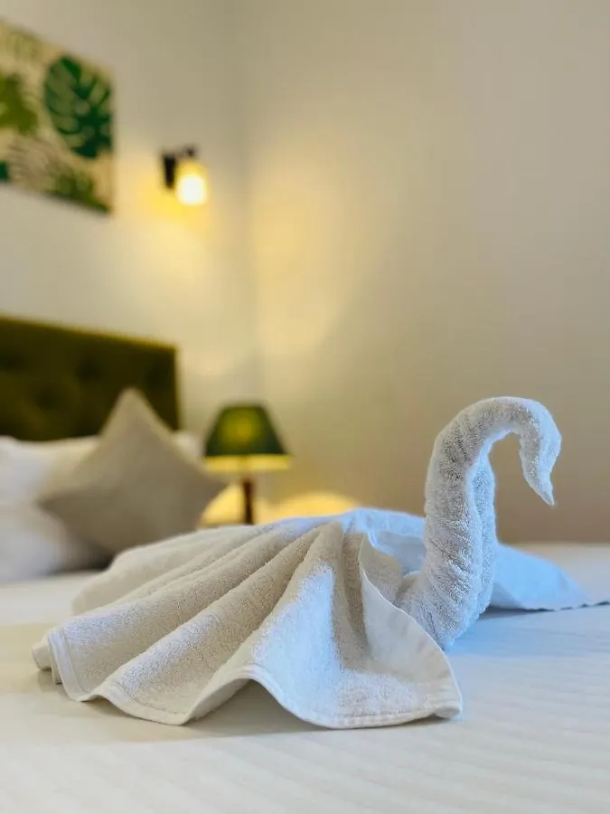 ***  J Leaf Hotel By Blue Bird Negombo Sri Lanka